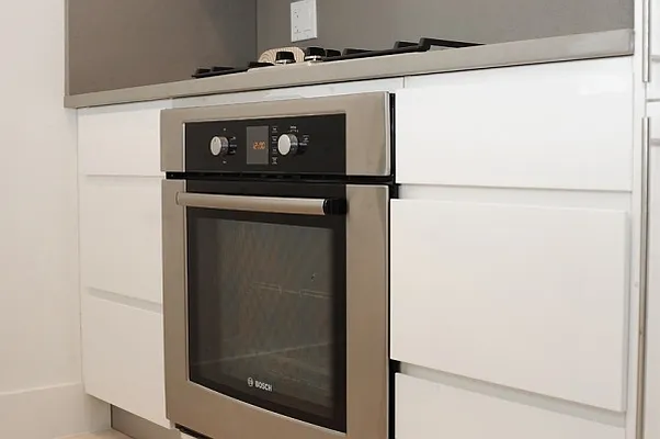 Rented by Nest Seekers International | media 31