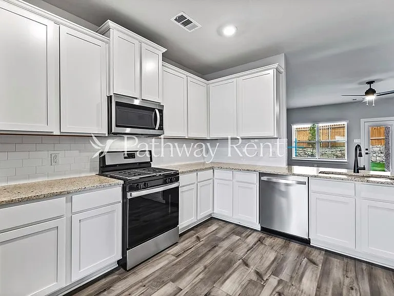 1101 Costa Vista Trl — Photo 6