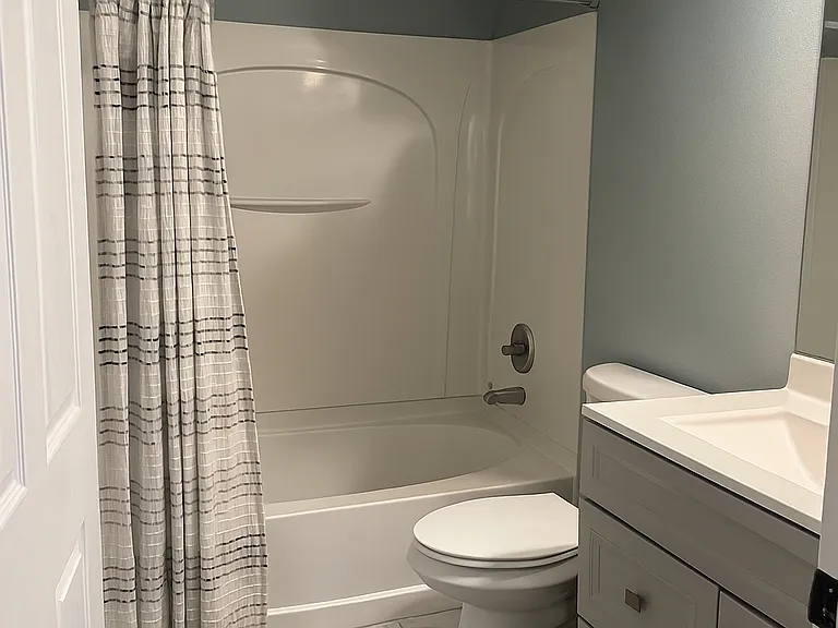 577 Vicks Landing Dr — Photo 10