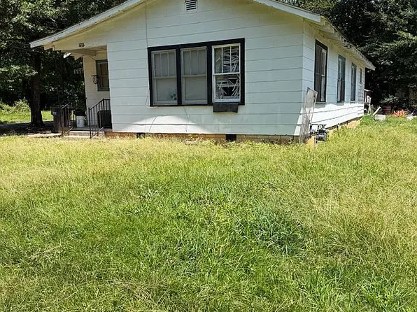 735 Fairview St, Malvern, AR 72104