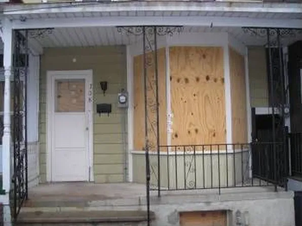 708 Division St, Trenton, NJ 08611