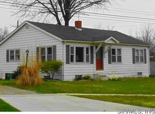 2016 Broadway, Highland, IL 62249