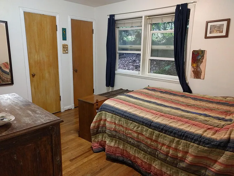 5223 22nd Ave NE #E — Photo 4