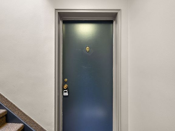 3rd image of 2208 Washington Ave APT 201