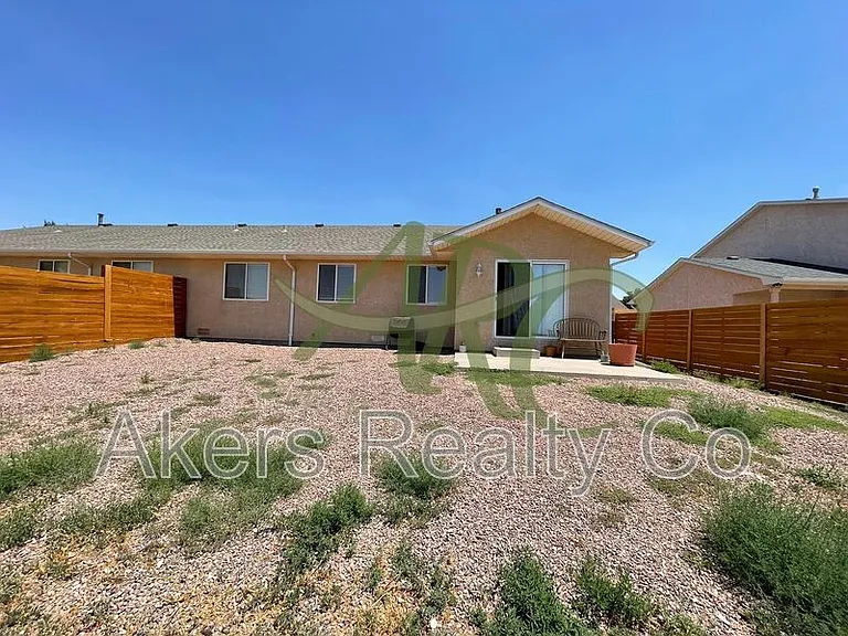 951 S Harmony Ln — Photo 17