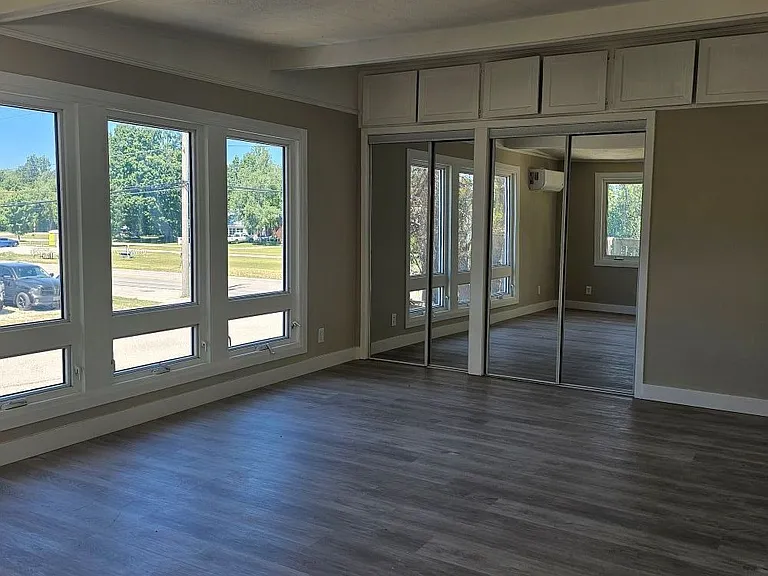 884 County Road 6 Rd S #2 — Photo 6