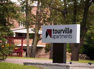 1532 W Ridge St APT 2, Marquette, MI 49855