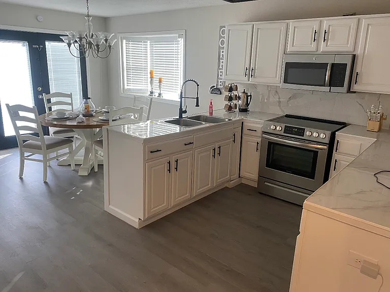 4017 Valley Dr — Photo 12