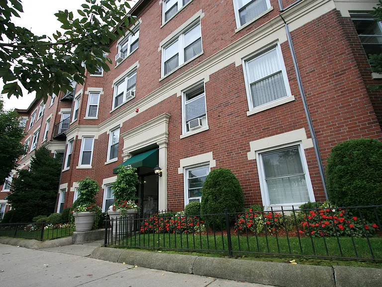 Hamilton Union — Photo 12