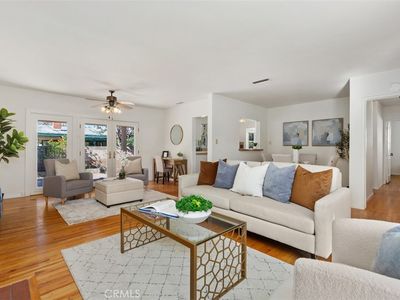 2707 Nipomo Ave, Long Beach, CA, 90815