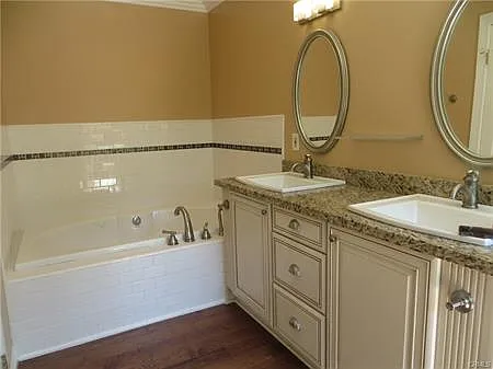 150 E Grandview Ave — Photo 44