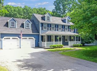 35 Sequoia Dr, Tyngsboro, MA 01879