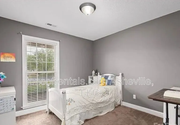 108 Sandpiper Ct — Photo 19