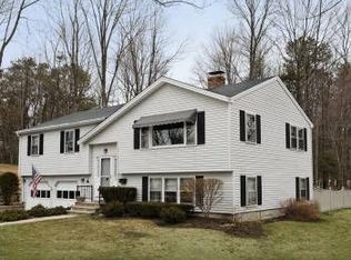 178 Mitchell Rd, Cape Elizabeth, ME 04107