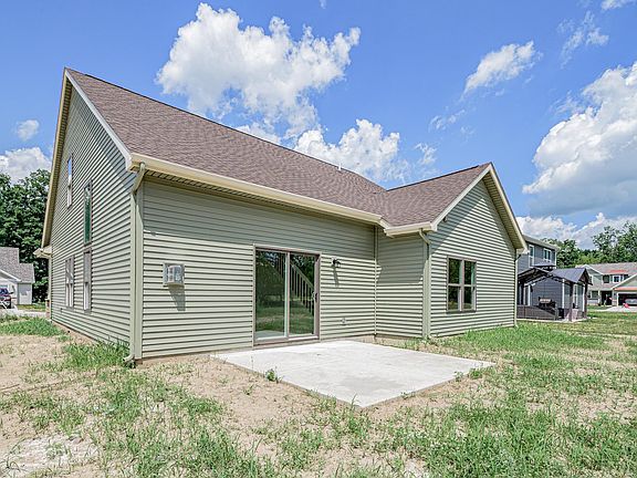 5th image of 531 S Valley River Dr