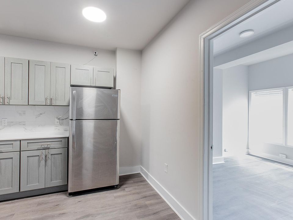 1st image of 3436 Hartville St #19