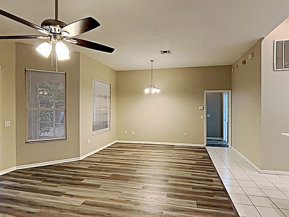 5th image of 2819 Shaughnessy Way