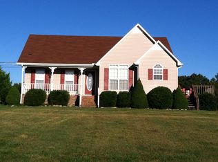 16 Ridgeline Dr, Fayetteville, TN 37334
