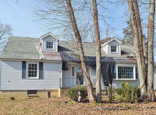 9 Greene Rd, Yorktown Heights, NY 10598