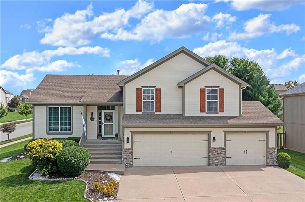 9927 N Skiles Ave, Kansas City, MO 64157 | Zillow