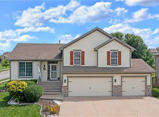 9927 N Skiles Ave, Kansas City, MO 64157
