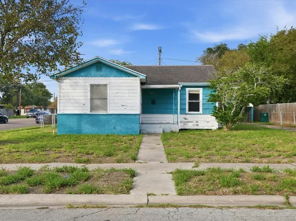 4002 Lamont St, Corpus Christi, TX 78411