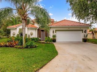 5857 Pine Ridge Cir, Vero Beach, FL 32967