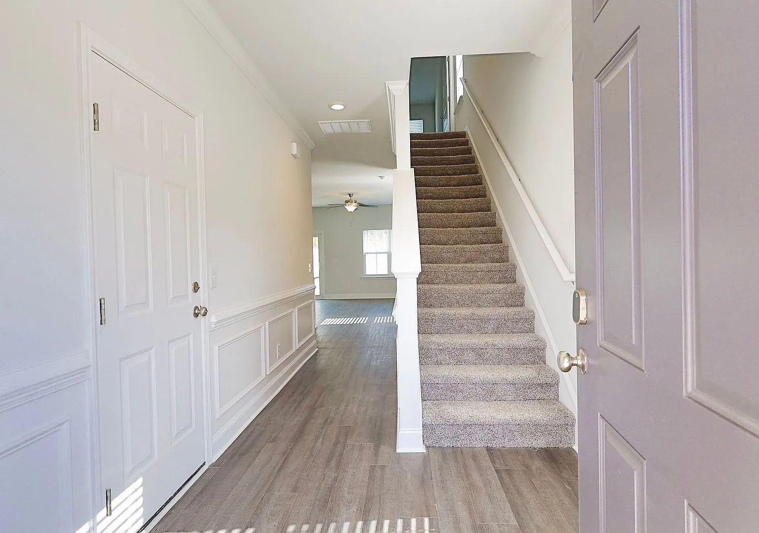515 Governor Treutlen Circle — Photo 2
