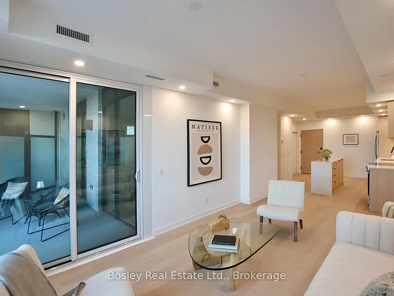 31 Huron St #227 — Photo 19