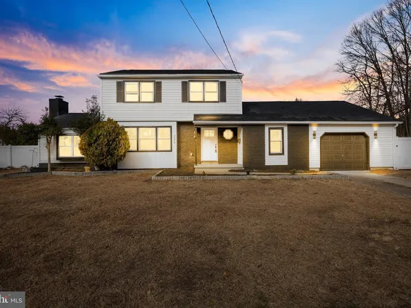 205 Poplar Ter, Somerdale, NJ 08083