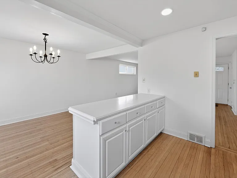 1567 Sugartown Rd — Photo 13