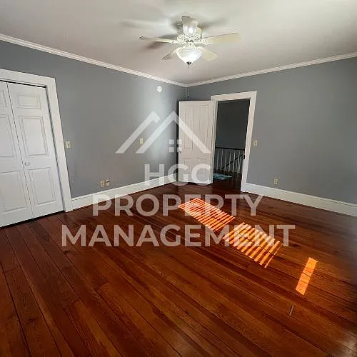 527 Patrick St — Photo 32