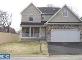 2110 Oak St, Wilmington, DE 19808