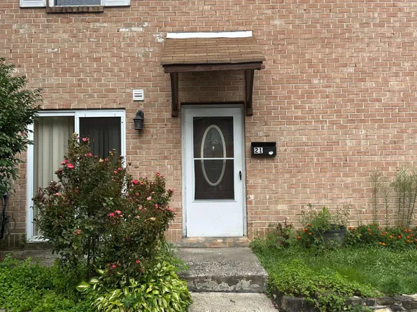 21 Park Vallei Ln #21, Brookhaven, PA 19015