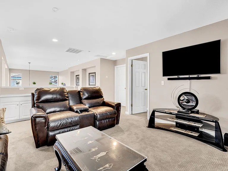 1215 Royal Ann Ct — Photo 25