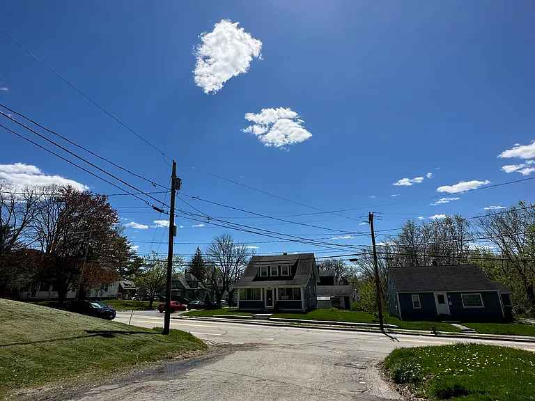 30 Oak St — Photo 35