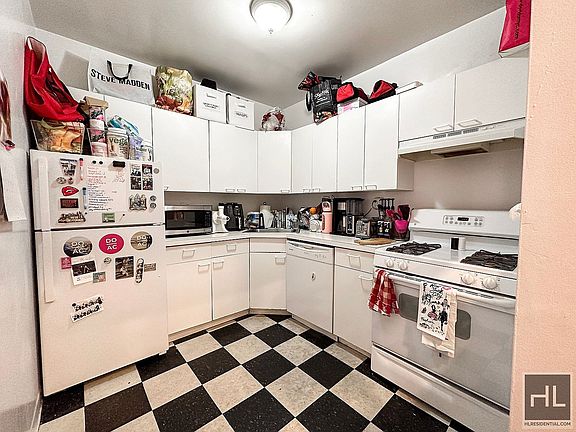 5th image of 529 E 85th St APT 5D
