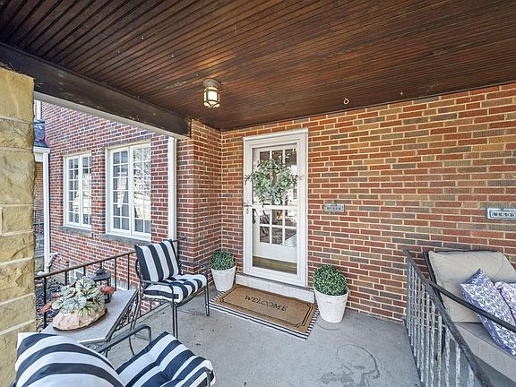 3rd image of 1631 King Ave