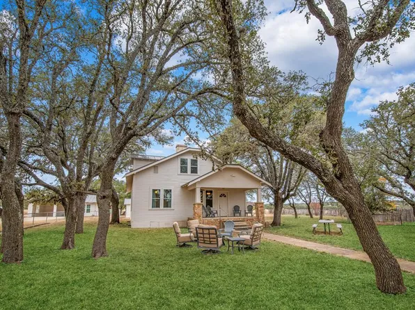 16673 Highway 41, Mountain Home, TX 78058