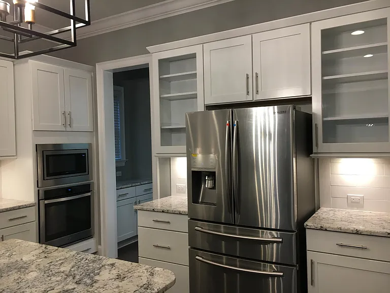 Samsung Fridge (stainless steel) included