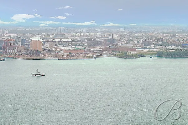 Sold by Bellmarc Realty | media 16