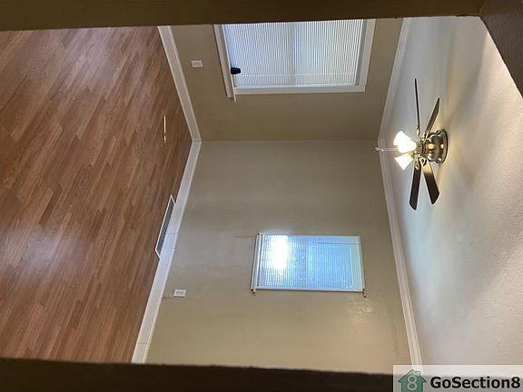 2nd image of 4736 Wren Ave