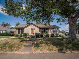 15 E Fletchall St, Poseyville, IN 47633