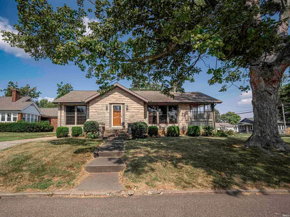 15 E Fletchall St, Poseyville, IN 47633