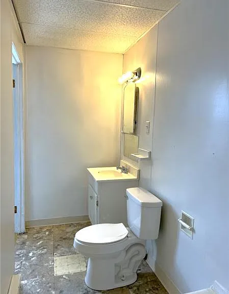 2516 Sunset Blvd #2 — Photo 4