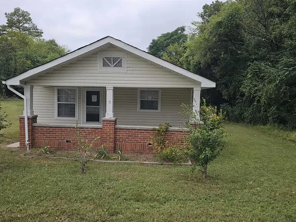 922 N 33rd St, Gadsden, AL 35904