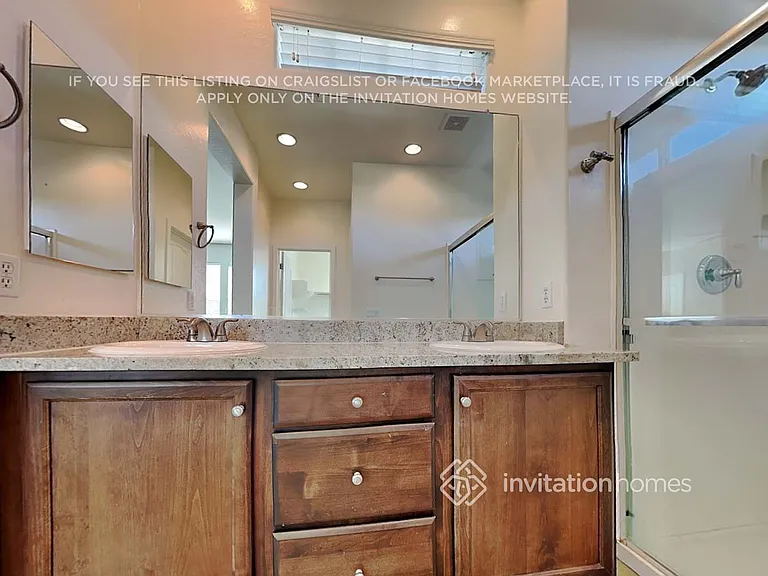 2713 S Valle Verde — Photo 15