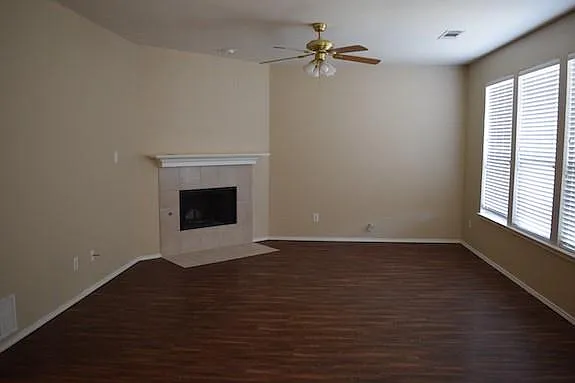 4105 Capstone Dr — Photo 7