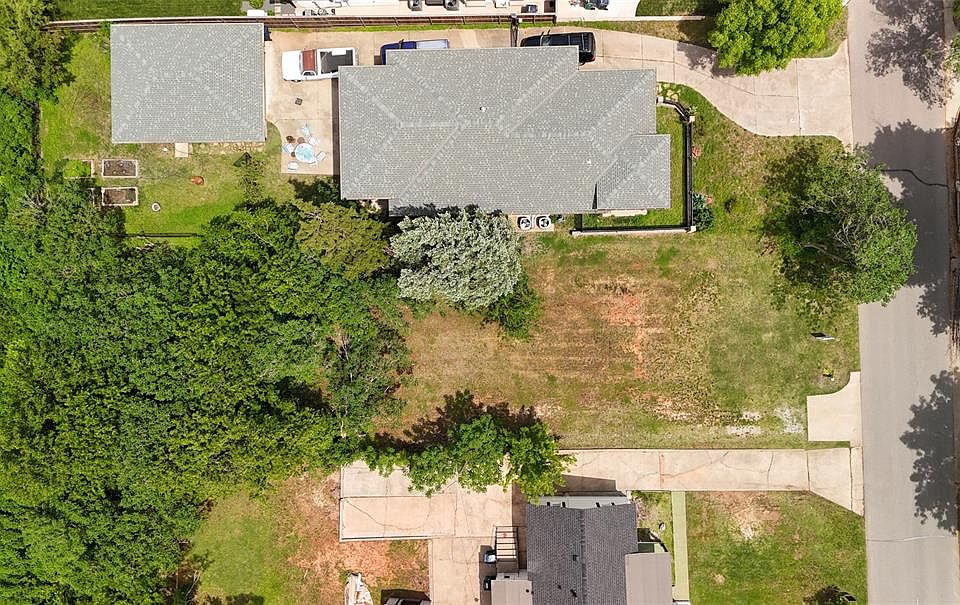 1st image of 1149 NW 56th St #13