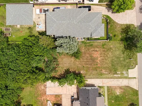 1149 NW 56th St #13, Oklahoma City, OK 73118